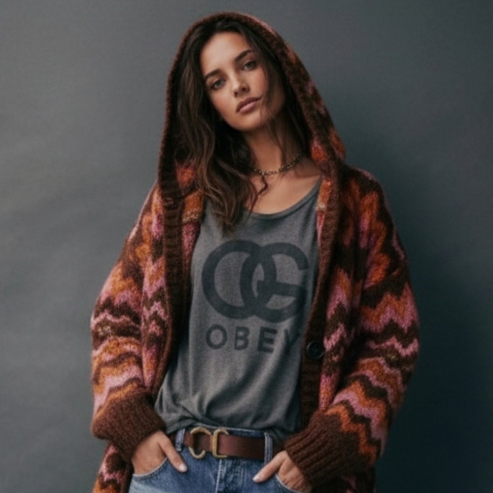 OG Obey Distressed Logo Tee